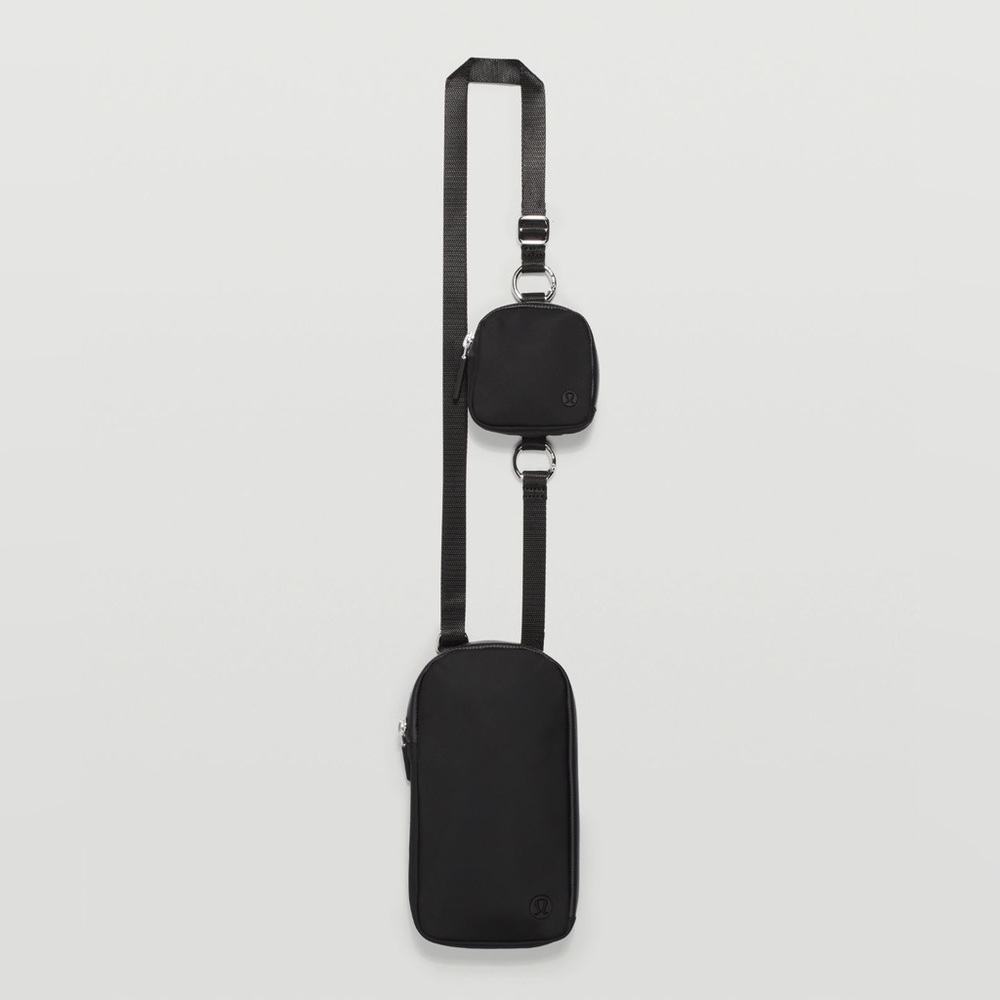 Lululemon modular bag